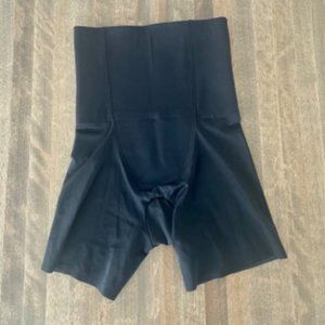 EUC La Vie En Rose Shapewear Shorts - Strong Support